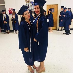 Meet your Posher, Raquel